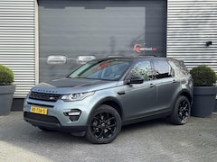 Land Rover Discovery Sport - 2.0 Si4 4WD SE | Navigatie | Camera | Elektrische Trekhaak | Lederen Bekleding |
