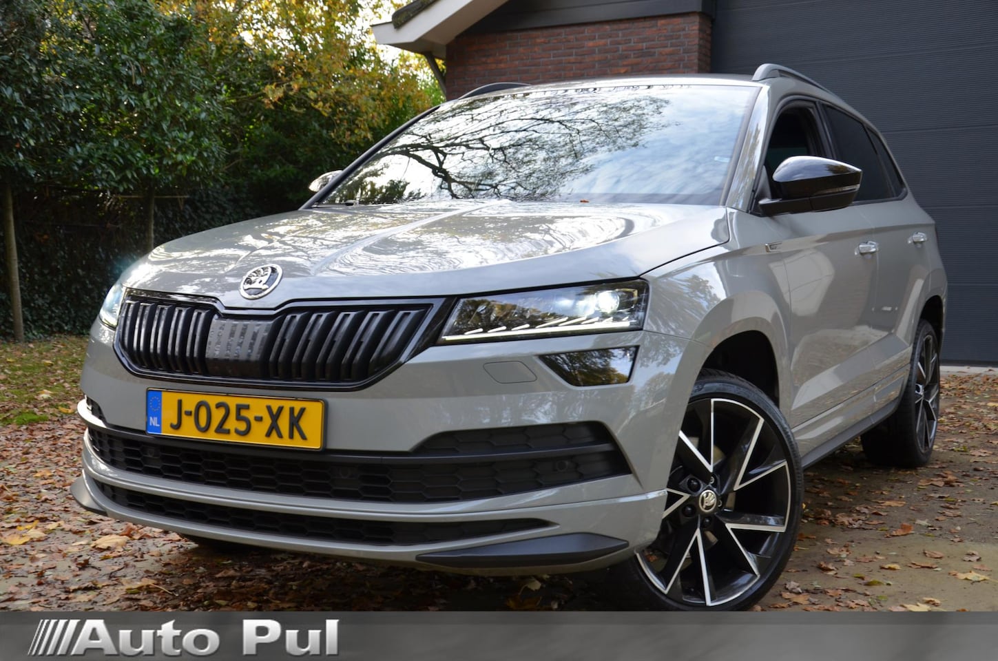 Skoda Karoq - 1.5 TSI ACT Sportline Business Automaat/Navi/Led/Pdc/Ecc/Stoelverwarming/Virtual Cockpit/A - AutoWereld.nl