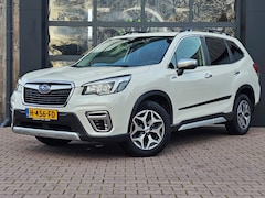 Subaru Forester - 2.0i e-BOXER Luxury | Automaat | Trekhaak | Elek. klep | X Mode | ACC | Stoelverwarming |