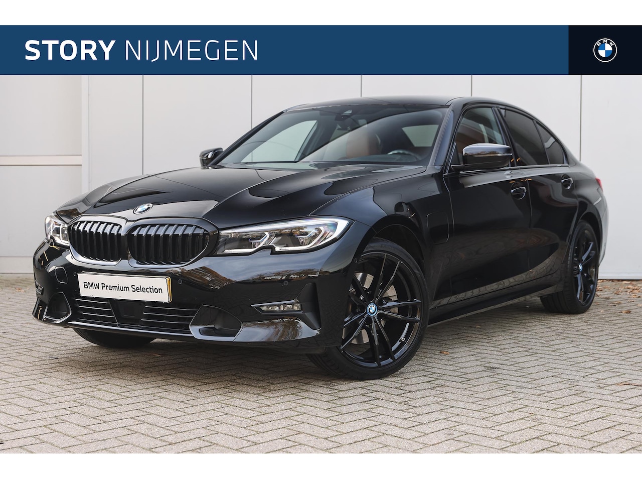 BMW 3-serie - 320e High Executive Sport Line Automaat / Laserlight / Sportstoelen / Achteruitrijcamera / - AutoWereld.nl