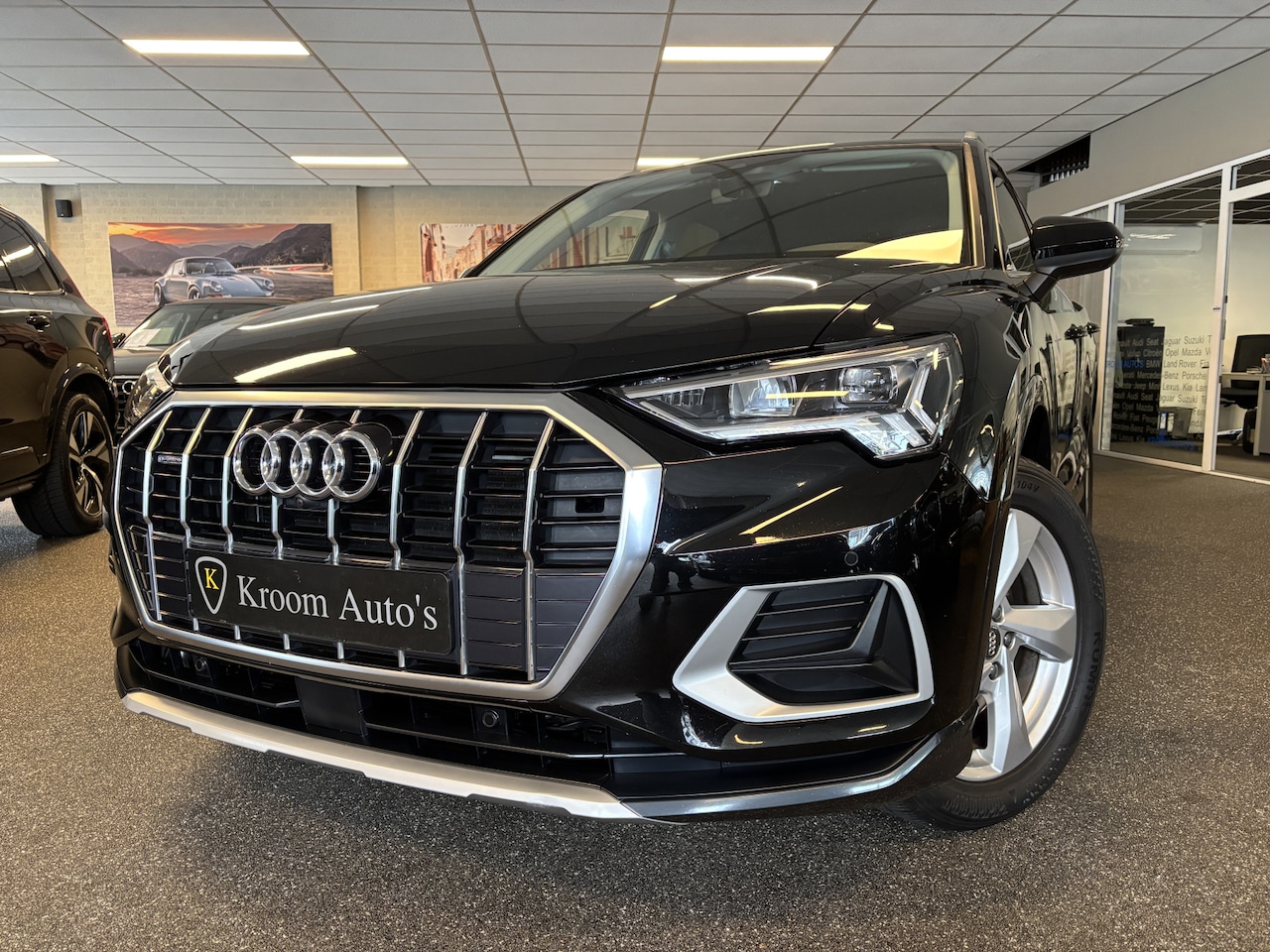 Audi Q3 - 40 TFSI quattro Aut - 2100 kg trek - Leer / Virtual / BLIS / Elek stoelen verwarmd / 360 c - AutoWereld.nl