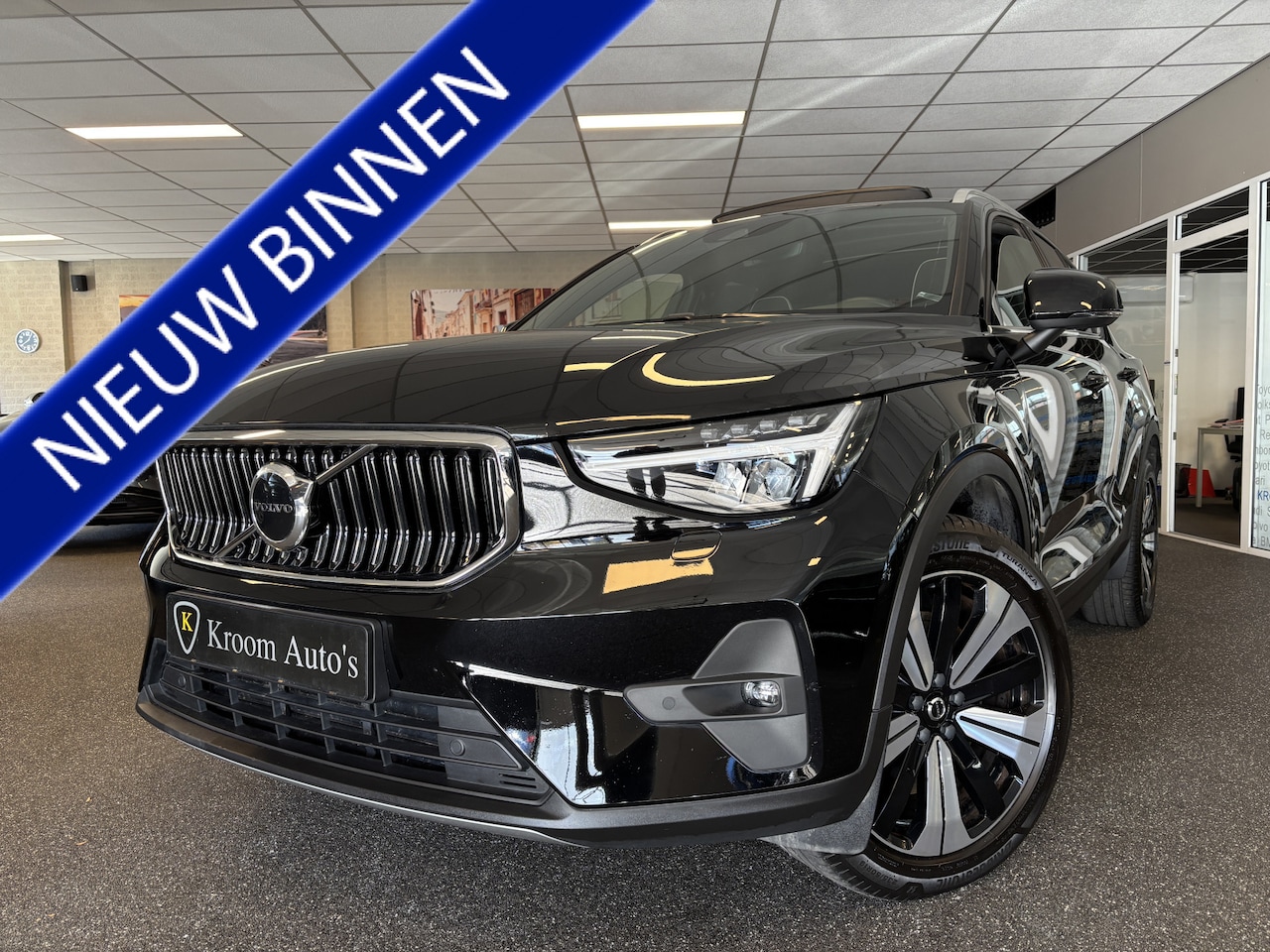 Volvo XC40 - T4 Plug-in Ultimate Bright / Panoramadak / Leer - Alcantara / Harman-Kardon / Dab+ / Apple - AutoWereld.nl