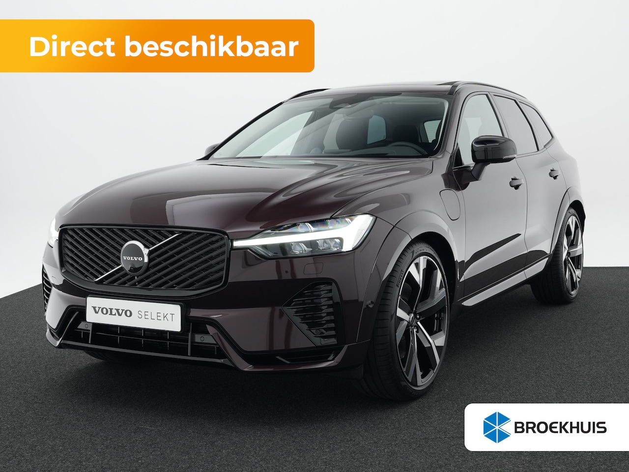 Volvo XC60 - T8 Plug-in hybrid AWD Ultimate Dark | LUCHTVERING | B&W AUDIO | PANORAMADAK - AutoWereld.nl