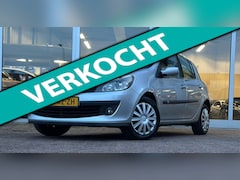 Renault Clio - 1.6i 16V Dynamique 3e Eigenaar Clima Trekhaak Nieuwe APK