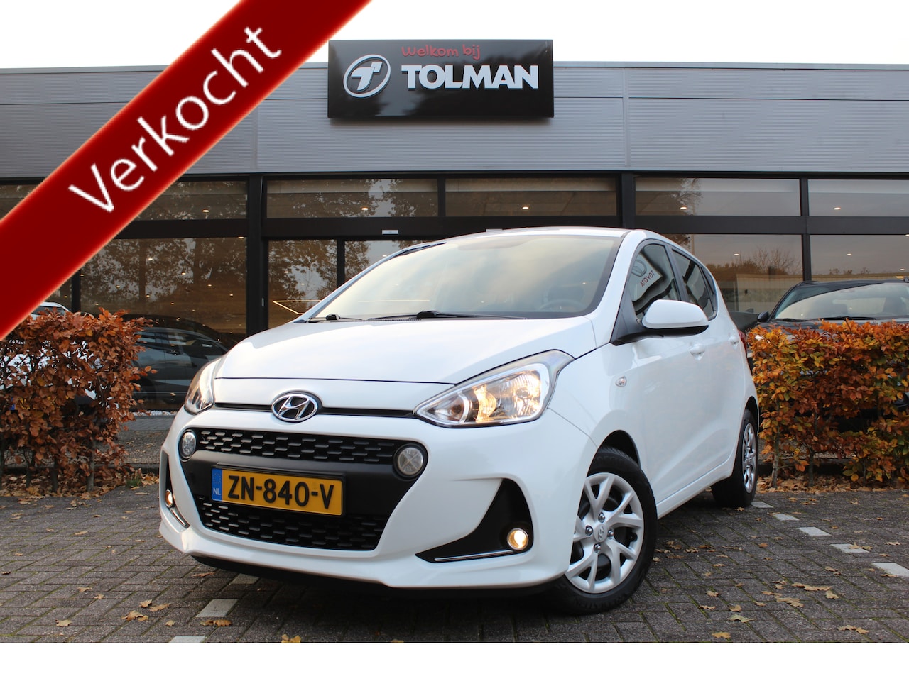 Hyundai i10 - 1.0i Comfort | Rijklaar | Airco | Radio/USB/AUX-speler | Bluetooth | Allseason banden - AutoWereld.nl