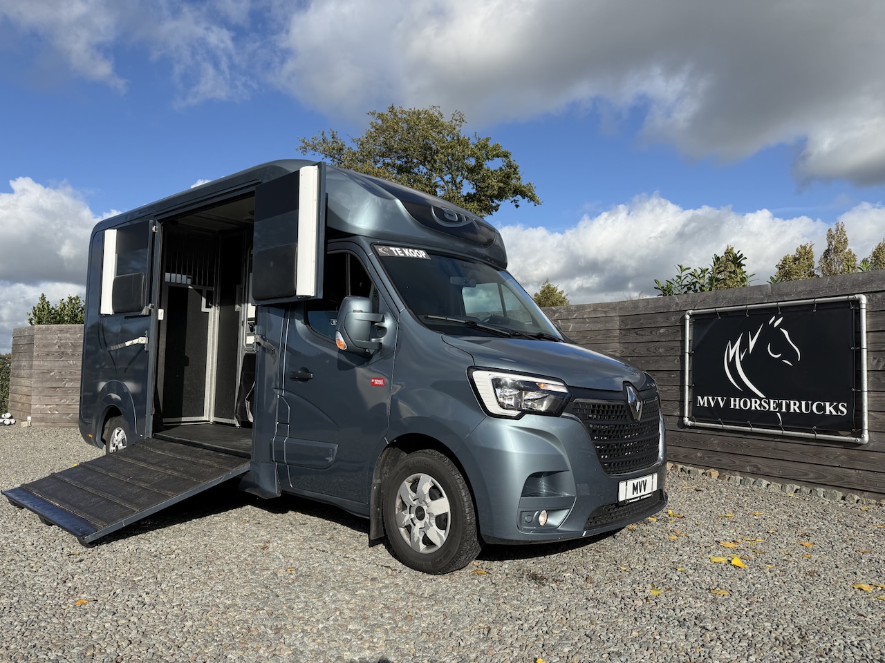 Renault Master - Paardenwagen STX 3XL | HENGST | 2020 | FACELIFT | B-RIJBEWIJS BEZICHTIGEN OP AFSPRAAK - AutoWereld.nl