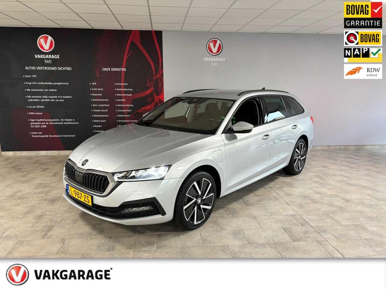 Skoda Octavia Combi - 1.4 TSI iV PHEV Business Edition 1.4 TSI iV PHEV Business Edition - AutoWereld.nl