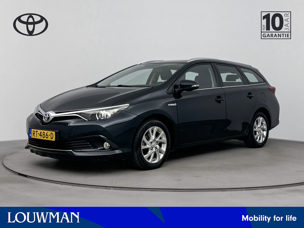 Toyota Auris Touring Sports - 1.8 Hybrid Dynamic Limited | Navigatie | Parkeercamera | Climate Control | Cruise Control - AutoWereld.nl