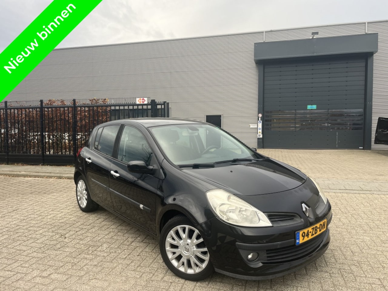 Renault Clio - 1.2 TCE Clima Cruisr parkeersensor Dynamique - AutoWereld.nl