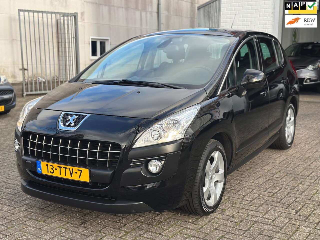 Peugeot 3008 - 1.6 THP Active Bj:2012 Autom. Navi Cruise conteol ECC NAP - AutoWereld.nl