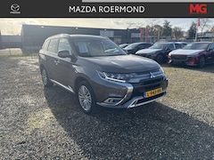 Mitsubishi Outlander - 2.4 PHEV Intense+ | Rijklaar | Apple Carplay | Stoelverwarming | Camera