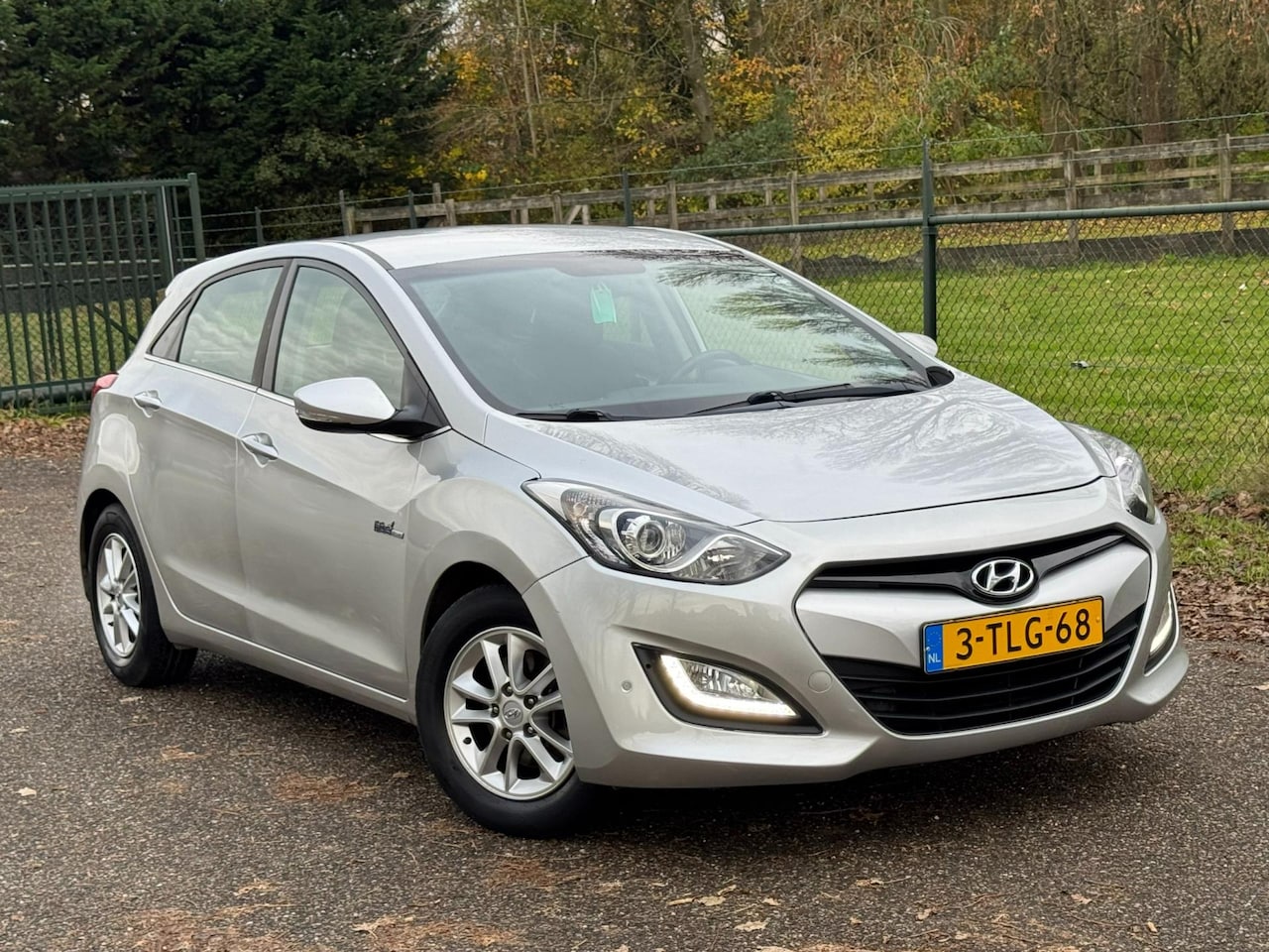 Hyundai i30 - 1.6 GDI i-Drive /Navi/Camera/Airco/ - AutoWereld.nl
