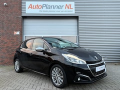 Peugeot 208 - 1.2 PureTech Allure 5-Drs Clima Cruise Navi