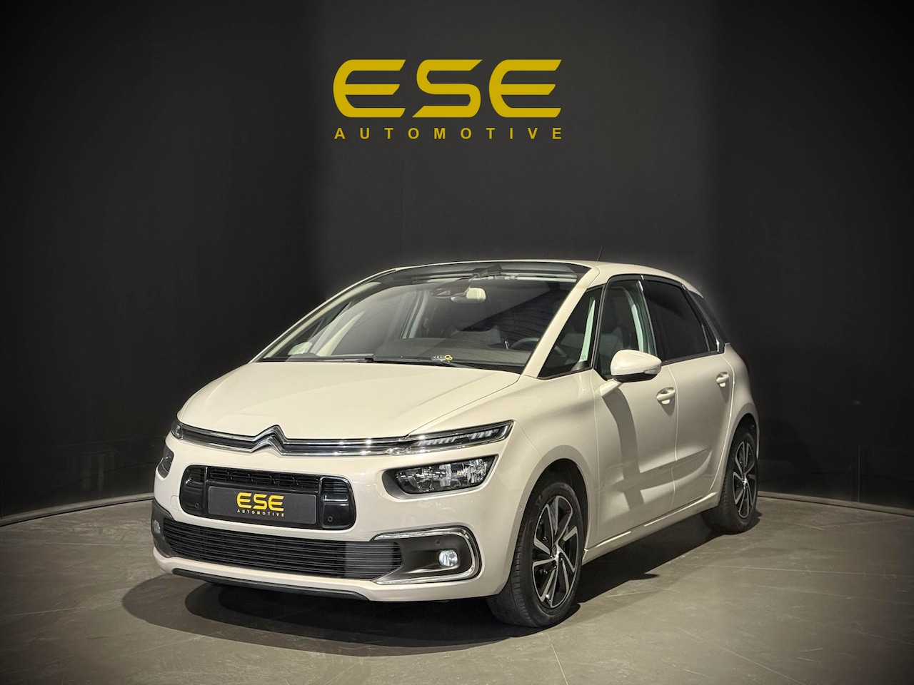 Citroën C4 SpaceTourer - 1.2 PureTech | Automaat | Camera | Carplay | Dodehoek - AutoWereld.nl