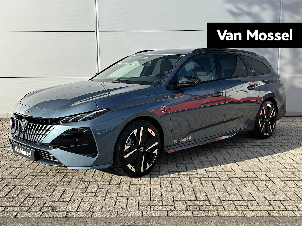 Peugeot 308 SW - 1.2 Hybrid 145 e-DCS6 GT | Nieuw model | Boek nu uw proefrit! - AutoWereld.nl