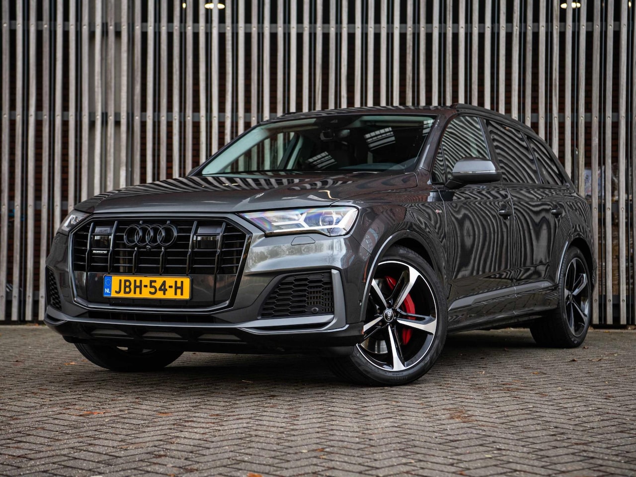 Audi Q7 - 55 TFSI e Quattro Pro Line S|BTW|Panorama|ACC|21''|Softclose|Trekhaak|DEALER ONDH.|LED|Luc - AutoWereld.nl