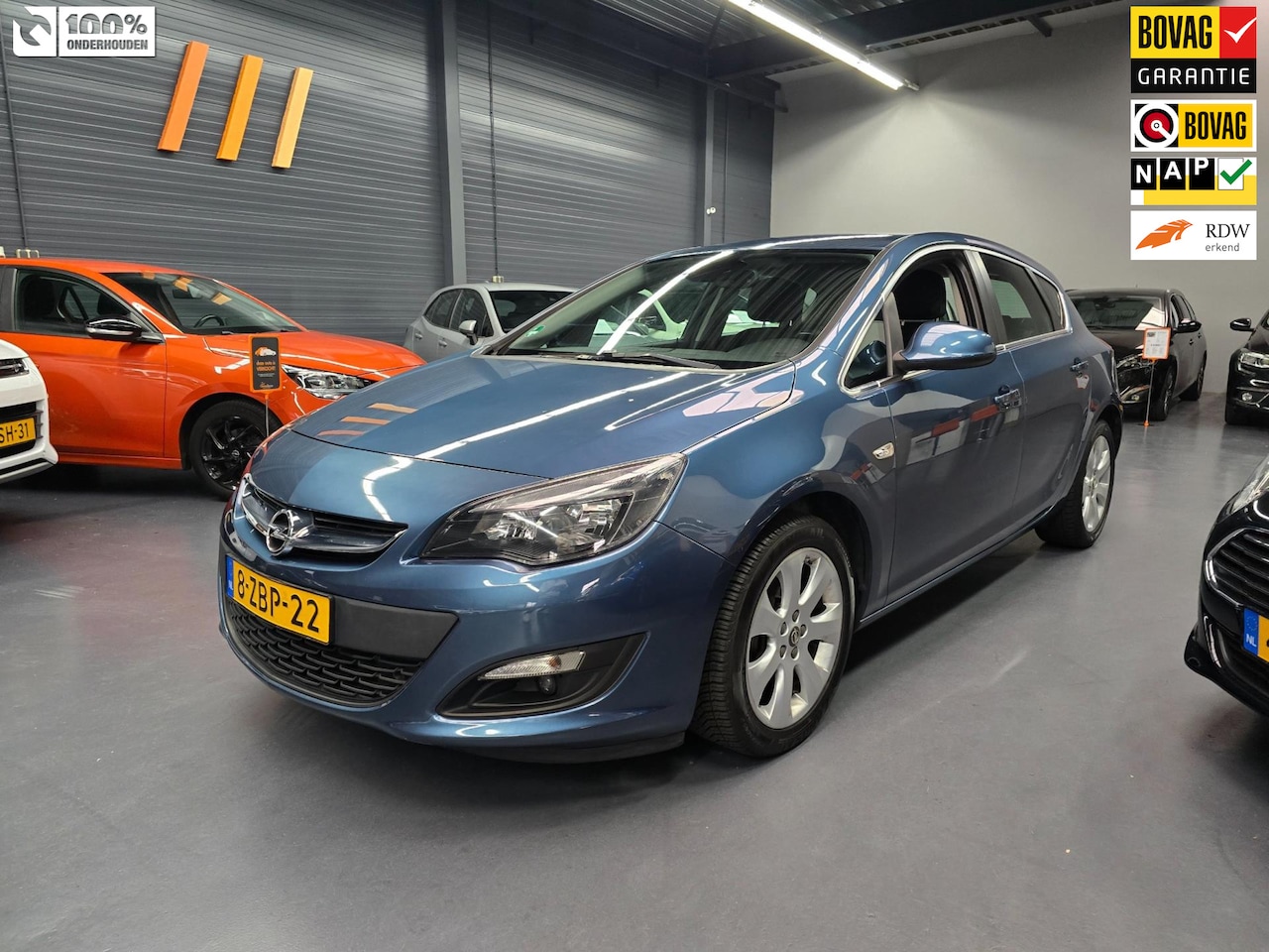 Opel Astra - 1.4 Turbo Blitz NAVI PARKEERSENSOREN NAP NL AUTO - AutoWereld.nl