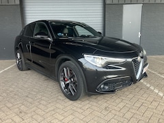 Alfa Romeo Stelvio - 2.2d SUPER-XENON-LEDER-VOLL