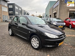 Peugeot 206 - 1.4 One-line 5 deurs
