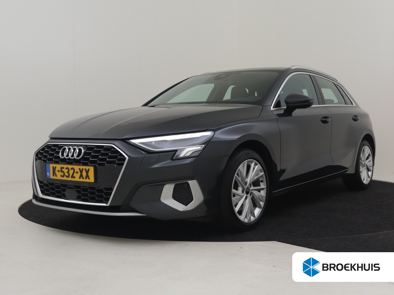 Audi A3 Sportback - 35 TFSI Business edition Parkeersensoren achter | Lederen bekleding | Voorstoelen verwarmd - AutoWereld.nl