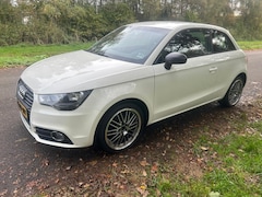 Audi A1 - 1.2 TFSI Ambition Pro Line Business