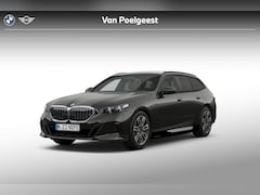BMW 5-serie Touring - 530e M Sport Edition | M Sportpakket | Innovation Pack | Travel Pack | Comfort Pack | Trek
