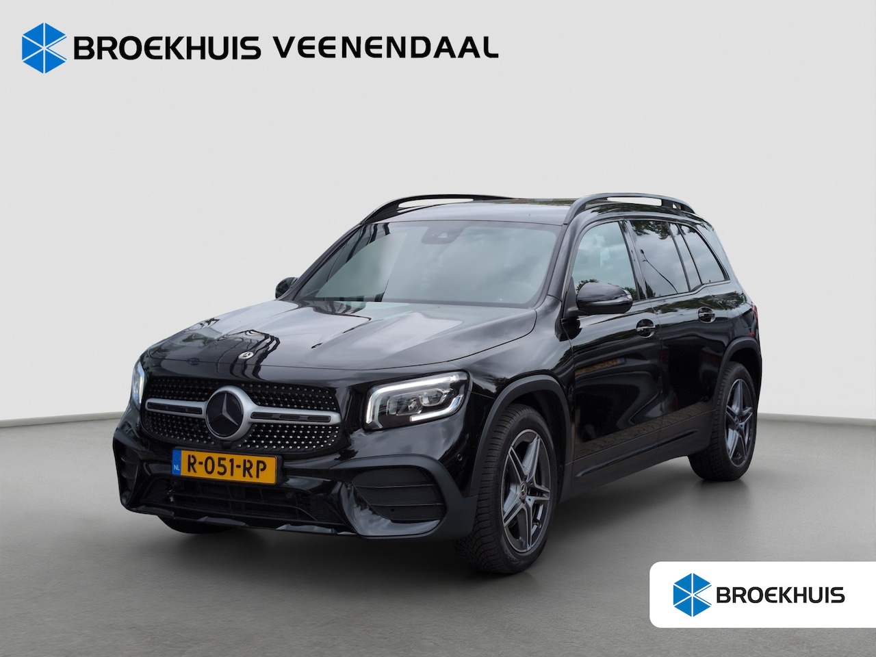 Mercedes-Benz GLB - 180 AMG 7-Persoons | Trekhaak | Cruise Control | Camera - AutoWereld.nl