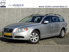 Volvo V70 - 1.6 T4 Momentum Automaat | Afneembare trekhaak |