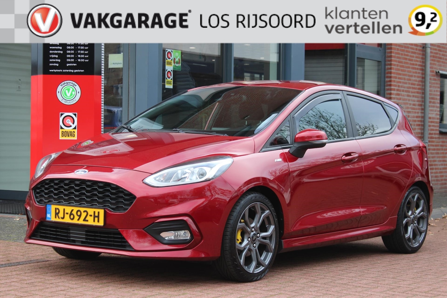 Ford Fiesta - 1.0 EcoBoost *ST-Line* | Carplay | Navigatie | Cruise & Climate Control | Privacy | PDC | - AutoWereld.nl