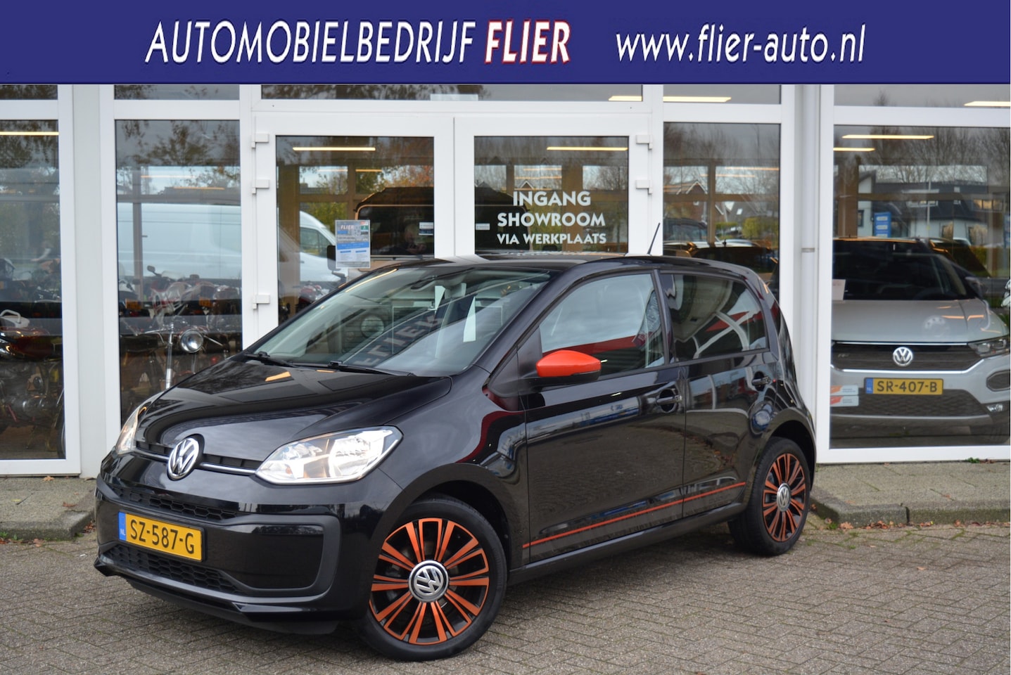 Volkswagen Up! - 1.0 60PK Move Up! Executive Colour | LM | DAB+ | Orig. NL | NAP | - AutoWereld.nl