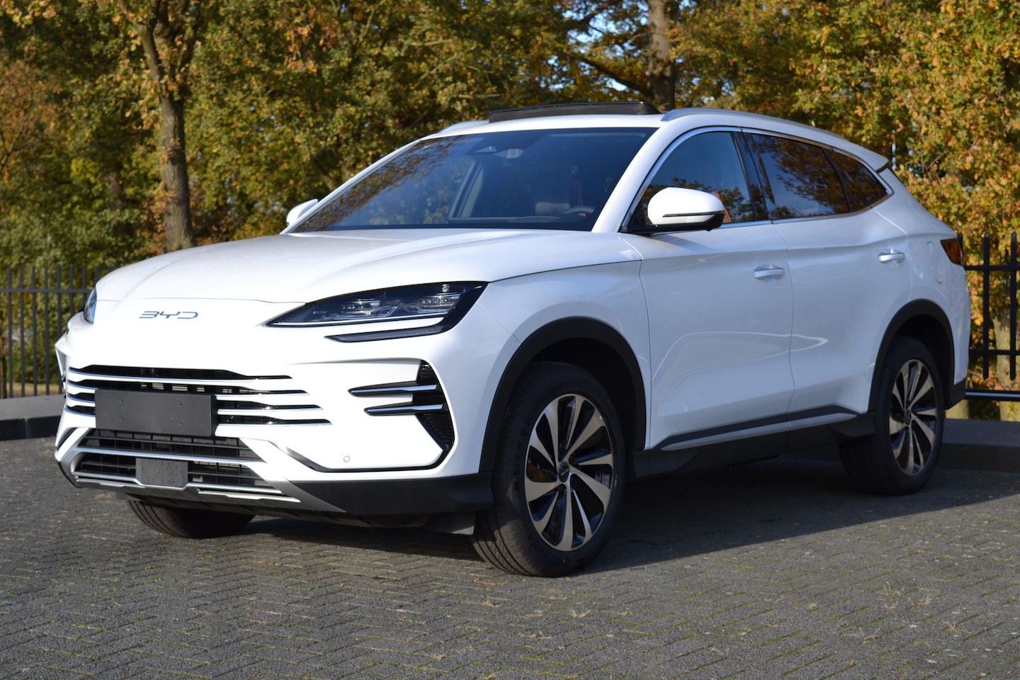 BYD Seal U - 1.5i PHEV DM-i Boost | Schuifdak | Elektr. stoelen | Camera | Lederen bekleding | Navi | H - AutoWereld.nl