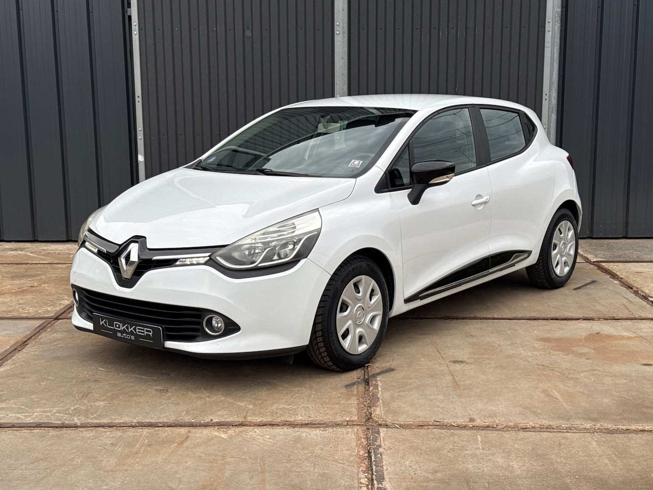 Renault Clio - 0.9 TCe Expression Airco | Cruise | APK 12-2026 - AutoWereld.nl