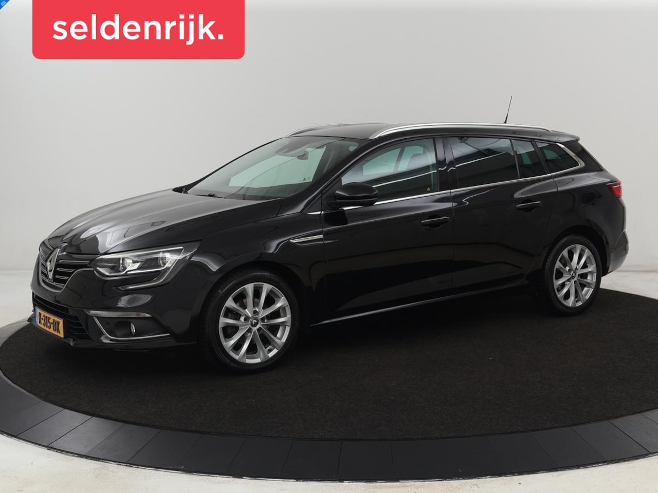 Renault Mégane - 1.3 TCe Limited | Automaat | Camera | Carplay | Navigatie | Keyless | Climate control | Bl - AutoWereld.nl