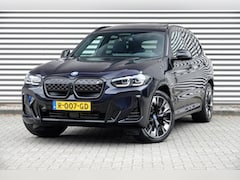 BMW iX3 - High Executive 80 kWh M-Sport OVERNAME LEASECONTRACT 1099 ex btw per maand