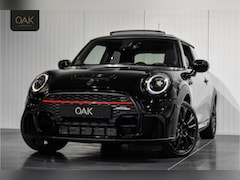 MINI John Cooper Works - 2.0 F1 Aut. | Navi | Panorama | Head-Up | H&K | Camera | 18"LM | Midnight Black