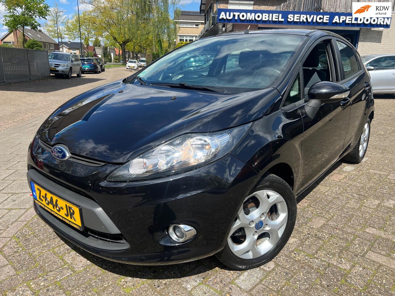 Ford Fiesta - 1.25 Trend *AIRCO*ELEKTR. PAKKET*MF. STUUR*LM.VELGEN*NW.APK* - AutoWereld.nl