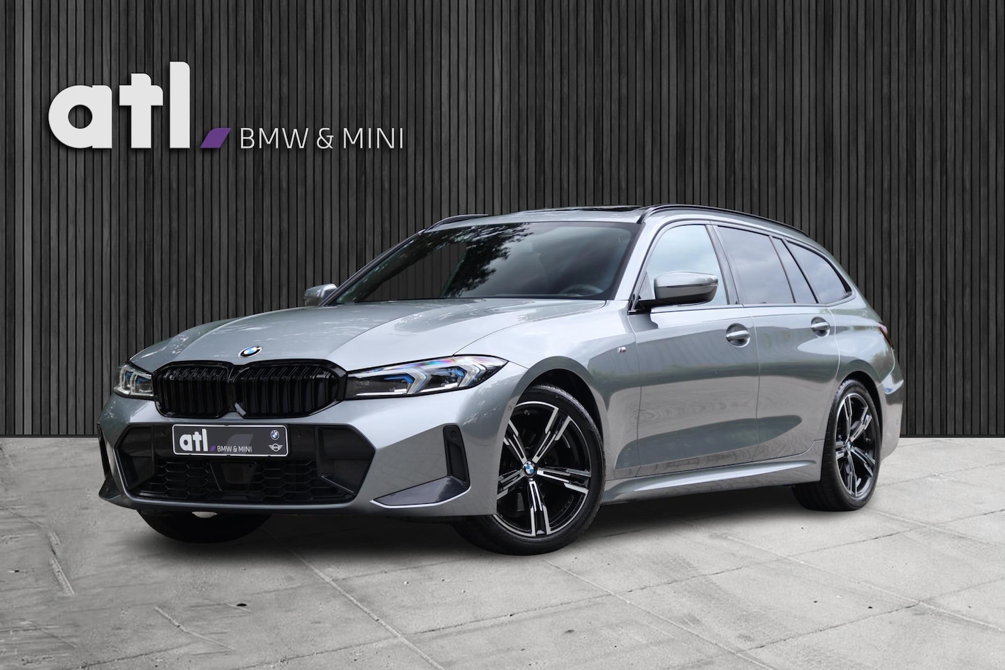 BMW 3-serie Touring - 320i M-sport pakket, Pano, Elek stoel, memory, Adap Cruise, HUD, Camera, Hifi, etc. - AutoWereld.nl