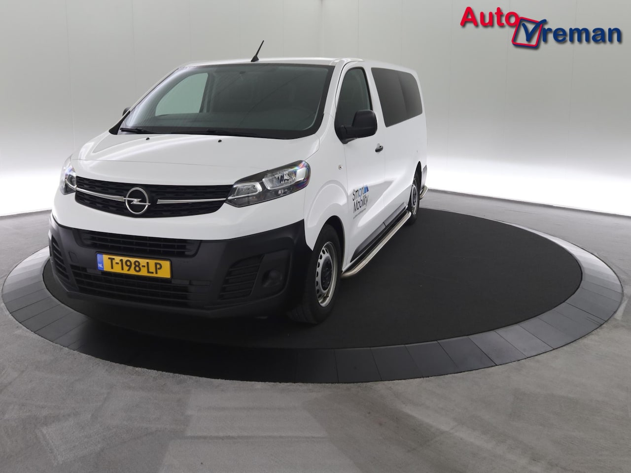 Opel Vivaro Combi - 1.5 CDTI L3H1 -9 persoons- - AutoWereld.nl