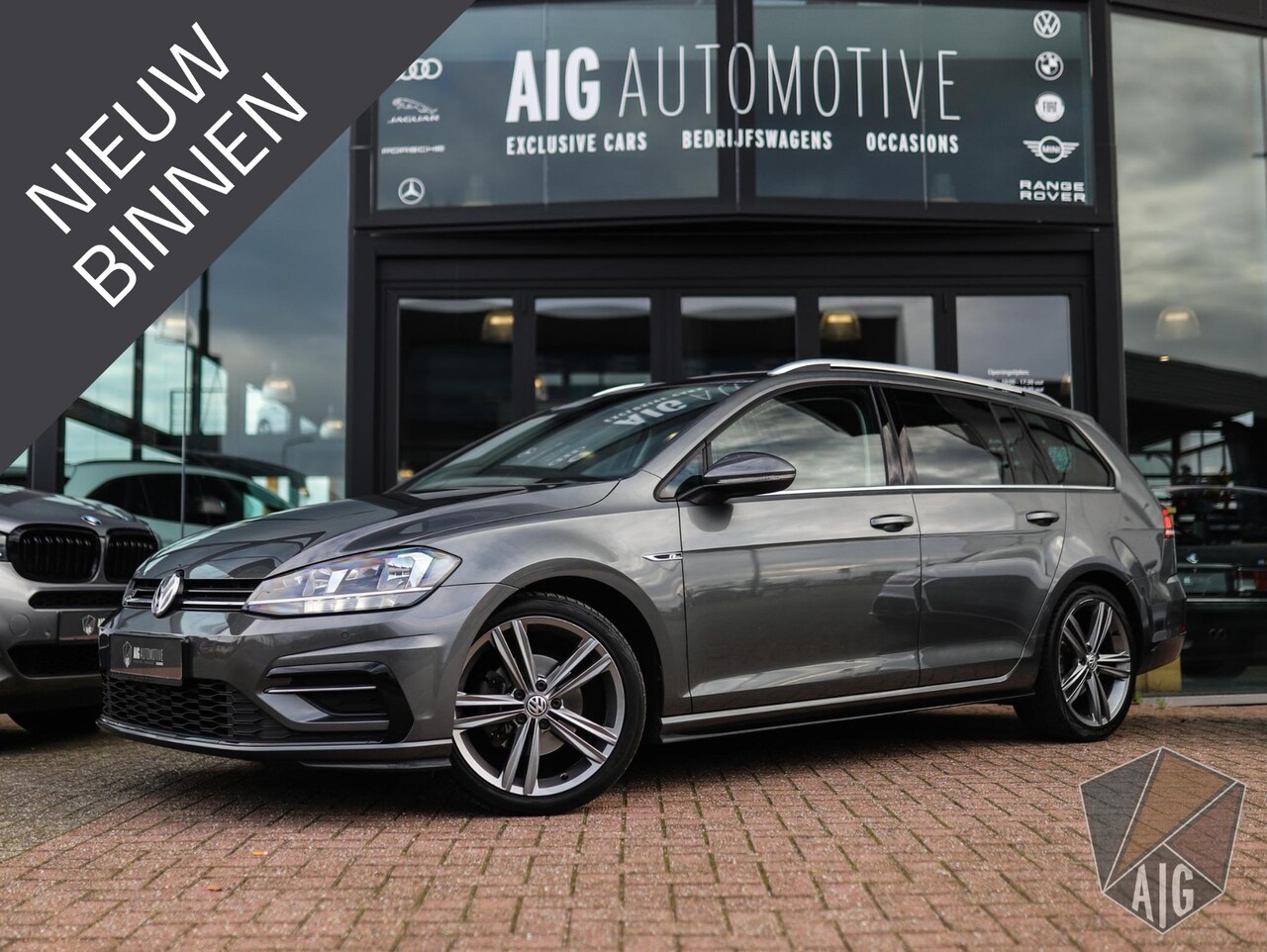 Volkswagen Golf Variant - 1.5 TSI Highline Business R -Line | Keyless | Massage | Trekhaak | Stoelverw. | PDC - AutoWereld.nl