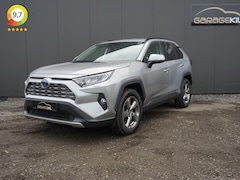 Toyota RAV4 - 2.5 Hybrid AWD Team D Dealeronderh. / 4x4 / Achteruitrijcamera / Climate Control / Smartph