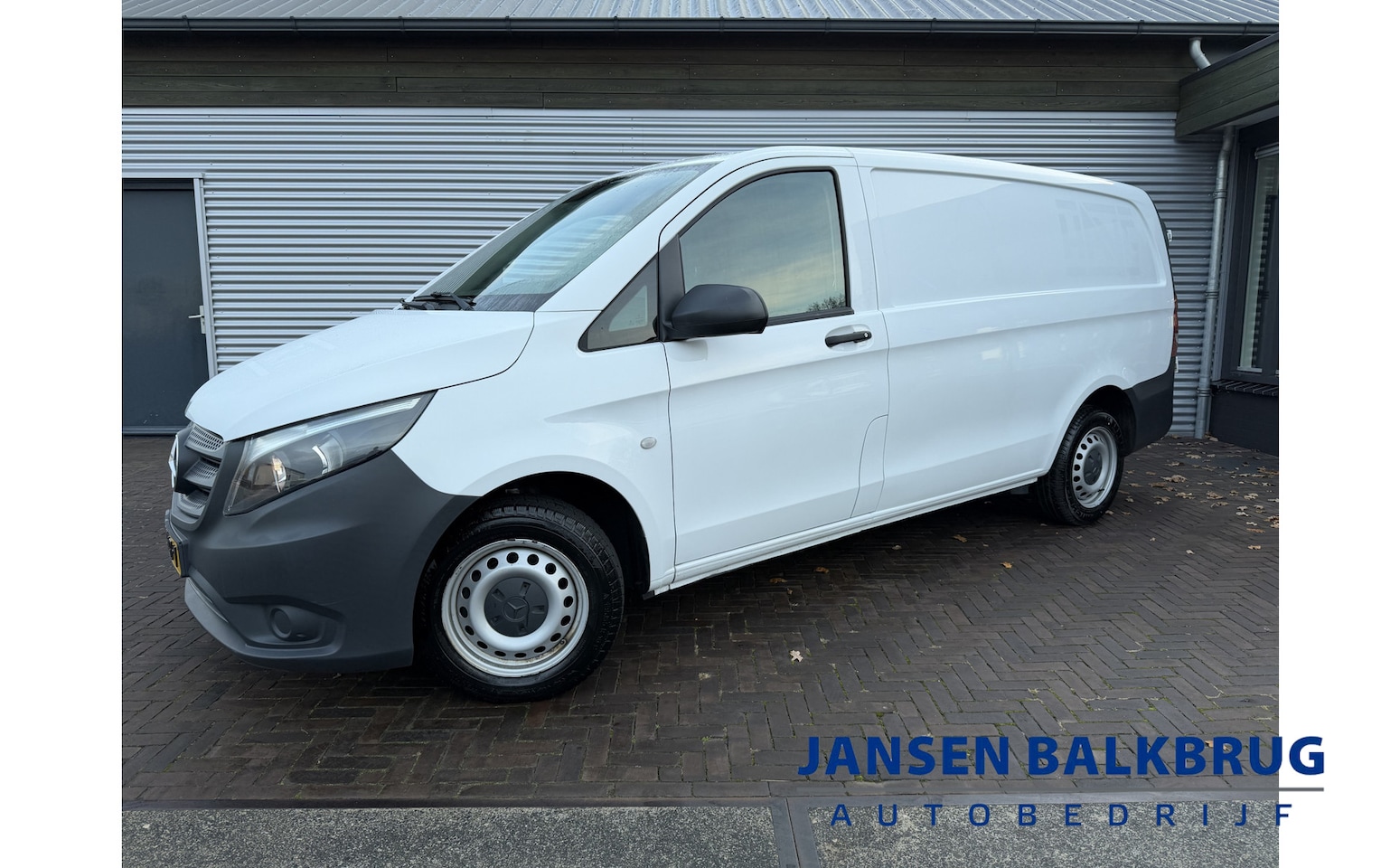 Mercedes-Benz Vito - 110 CDI Functional Lang LAGE KM - AutoWereld.nl