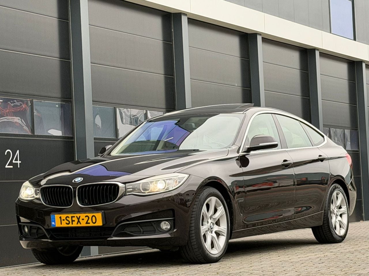 BMW 3-serie Gran Turismo - GT 320d Dak Leer Clima PDC - AutoWereld.nl