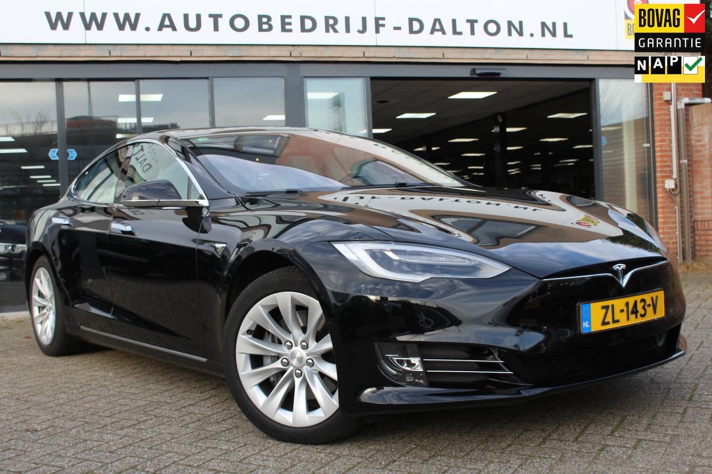 Tesla Model S - 75D 1e EIGENAAR / LAGE KM!!! / NAVIGATIE / PANODAK - AutoWereld.nl