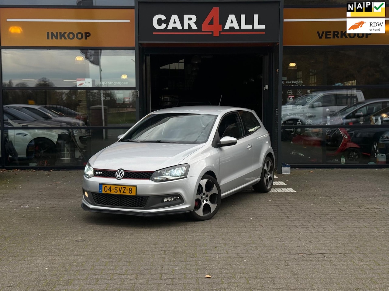Volkswagen Polo - 1.4 TSI GTI CARPLAY/CAMERA/DSG/NAP/STLVRM/RIJDT PERFECT - AutoWereld.nl