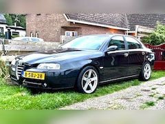 Alfa Romeo 166 - 2.4 JTD Distinctive