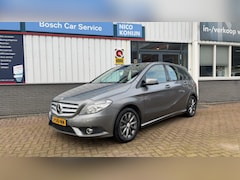 Mercedes-Benz B-klasse - Ambition Comfort 180 Automaat Stoelverwarming Trekhaak