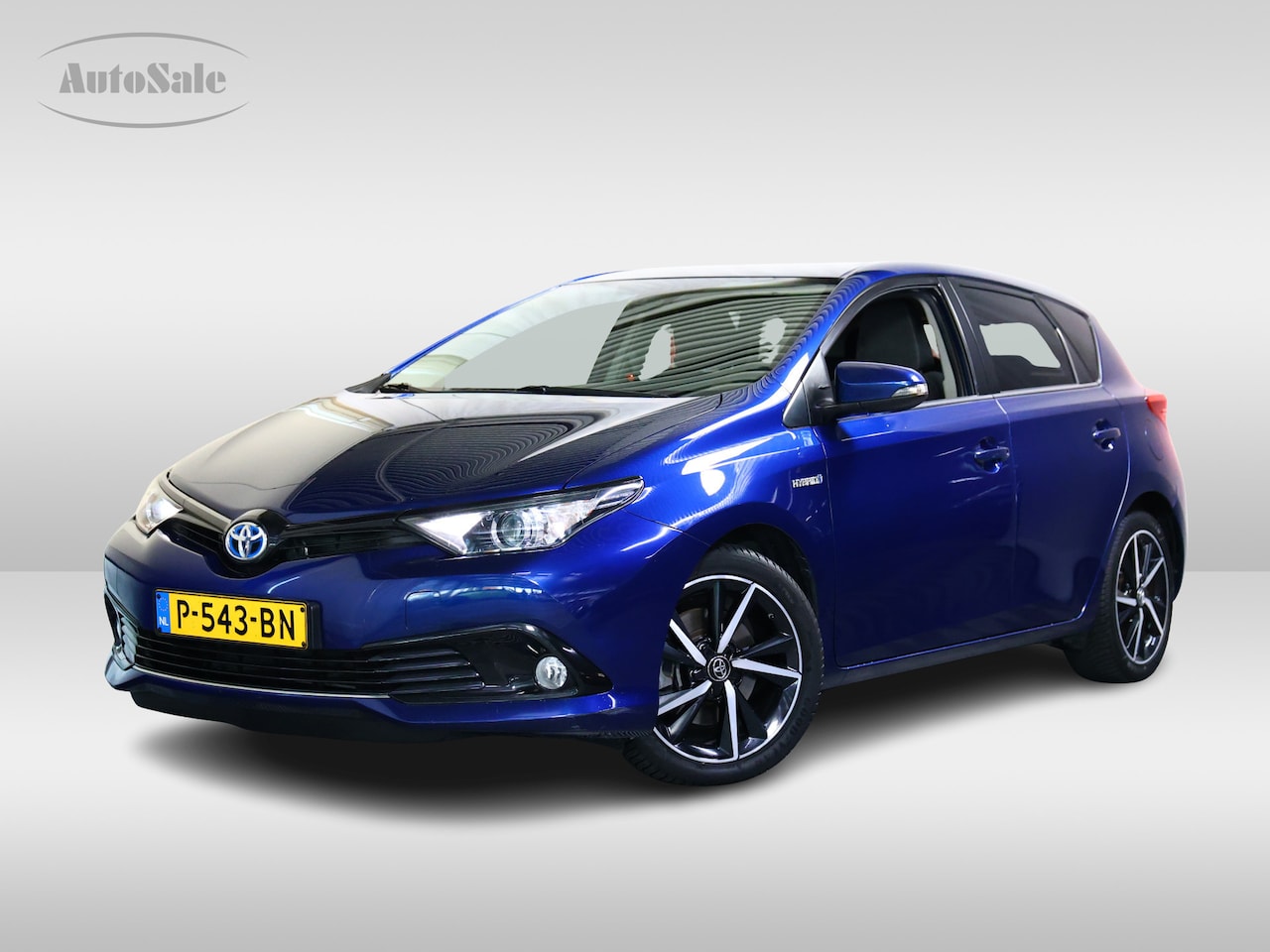 Toyota Auris - 1.8 Hybrid Aspiration CAMERA BT ALCANTARA CRUISE ECC '18 - AutoWereld.nl