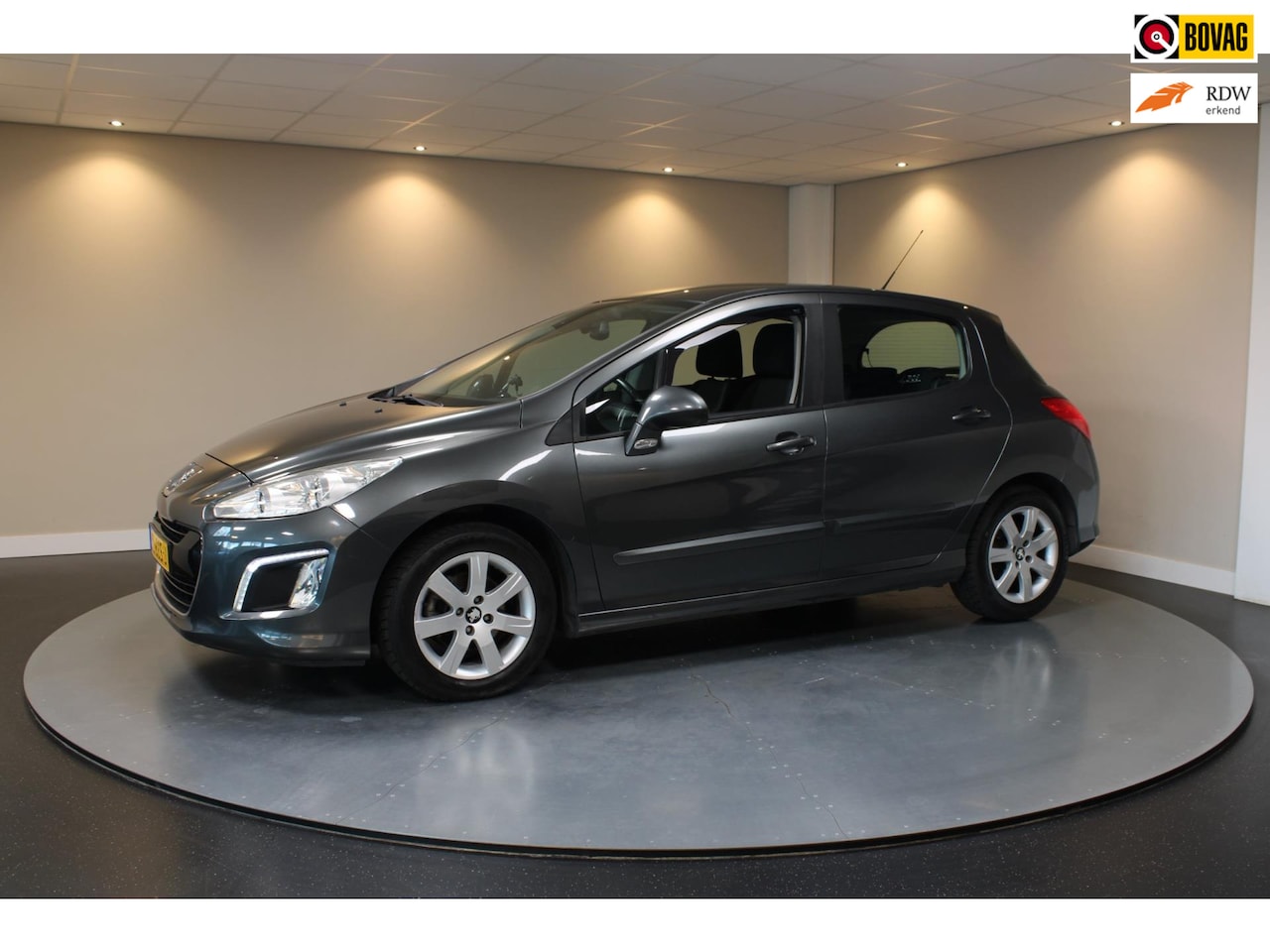 Peugeot 308 - 1.6 VTi Active *Airco* Cruise|Climate|All-seasons - AutoWereld.nl
