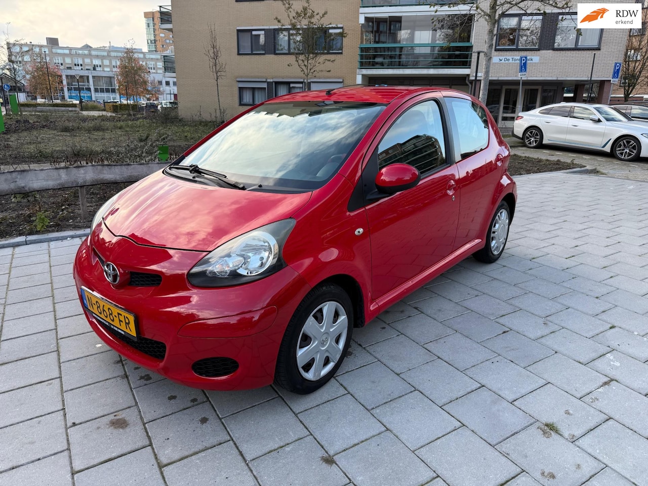 Toyota Aygo - 1.0-12V Access | Airco | Centrale vergrendeling | LAGE KILOMETERSTAND! - AutoWereld.nl