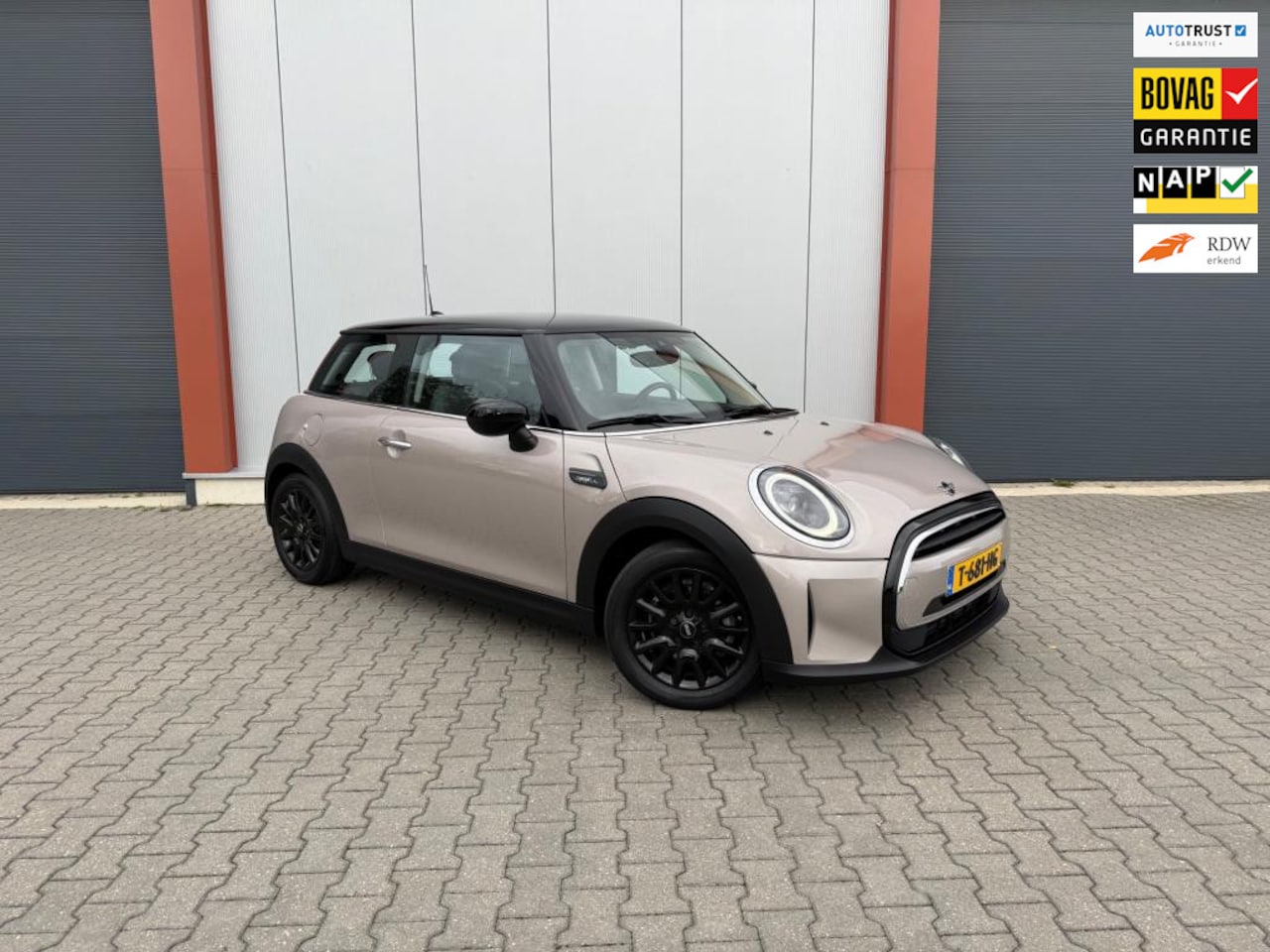 MINI Cooper - Mini 1.5 Camden Edition - AutoWereld.nl